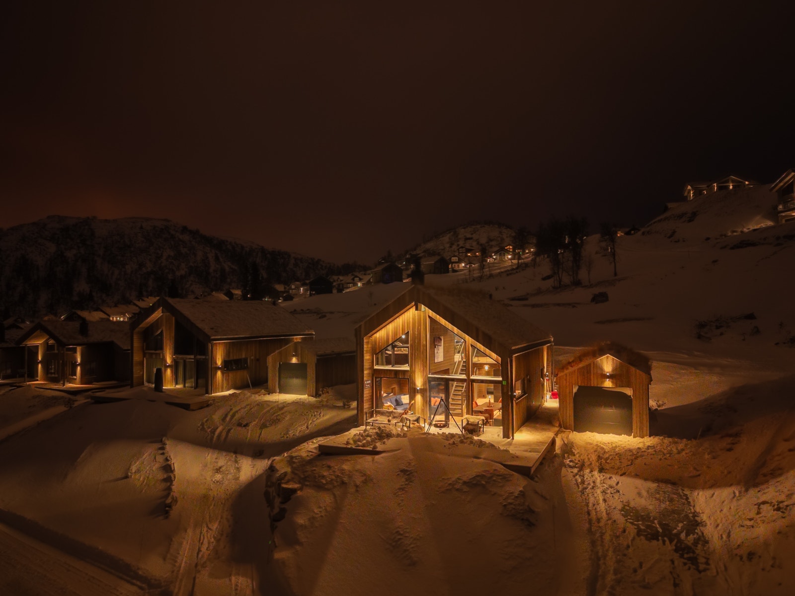 Fasade kveldsbilde Galleribilde