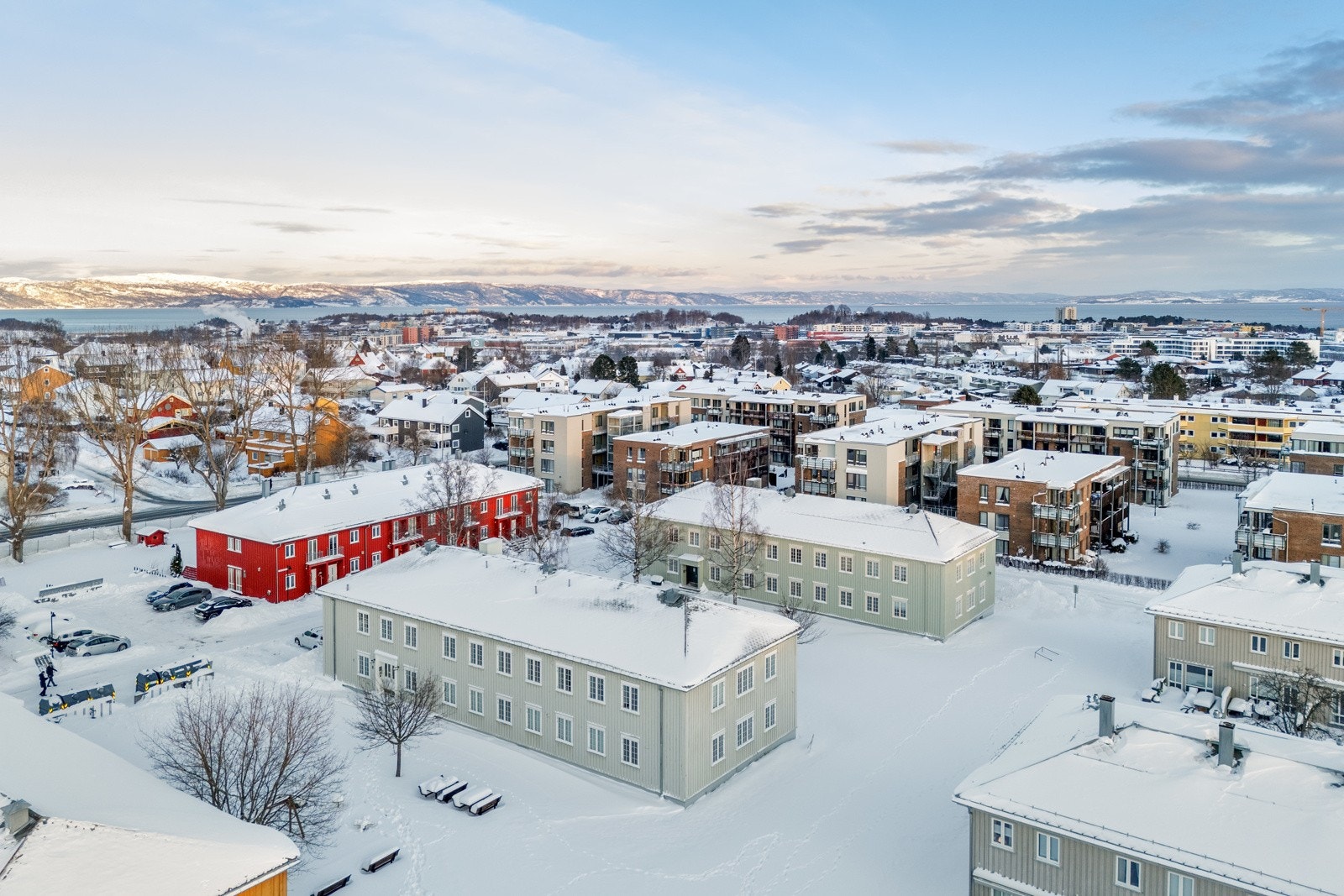 Bydelen er kjent for sine flotte grøntområder, som inviterer til lek og avslapning. Galleribilde