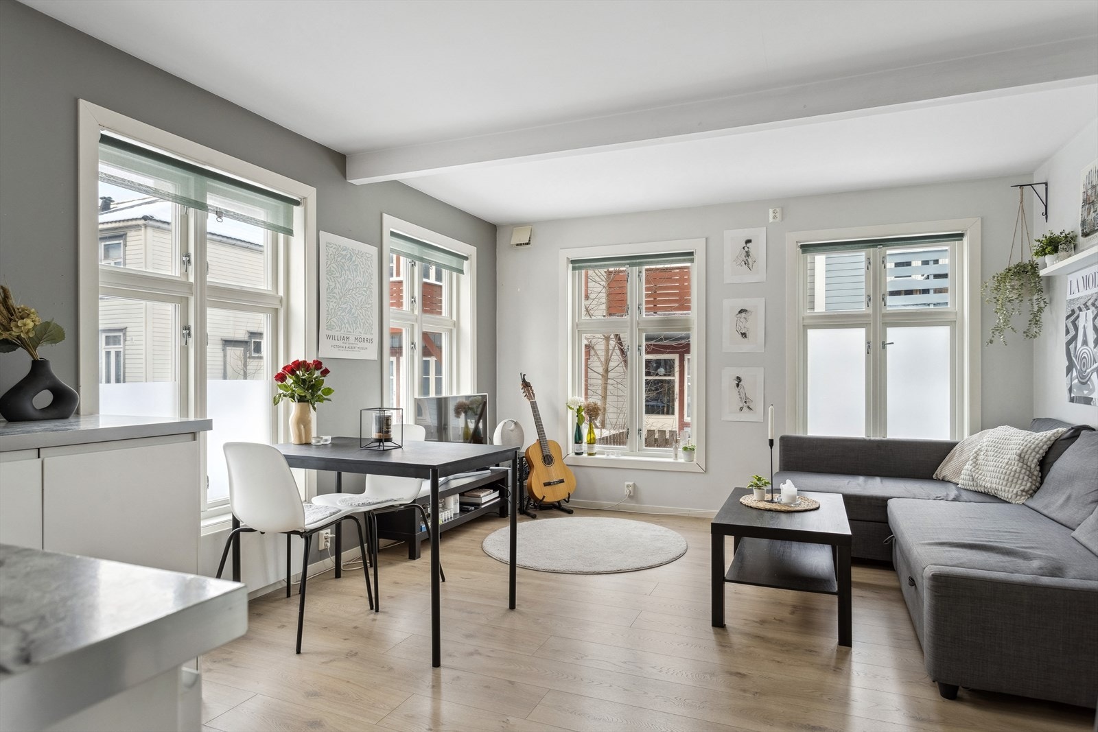 Området har lite biltrafikk, gode kollektivtilbud og flotte muligheter for både gående og syklister. Galleribilde