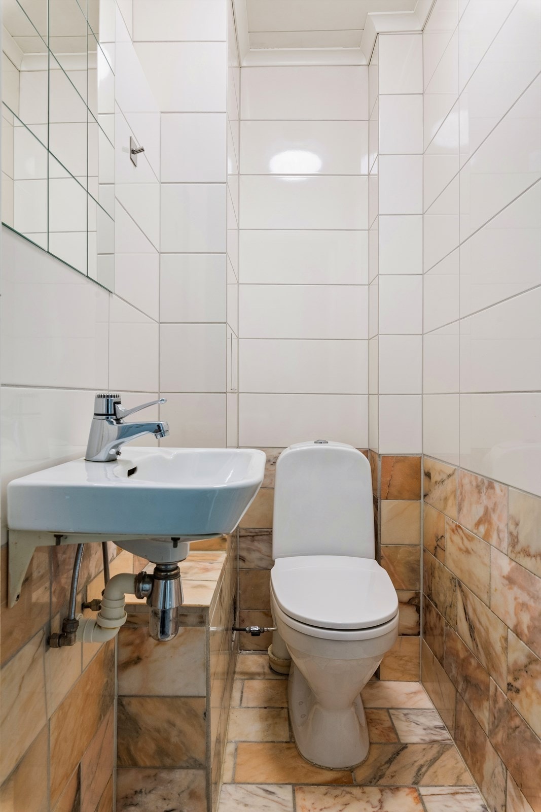 Separat WC i boligen. Galleribilde