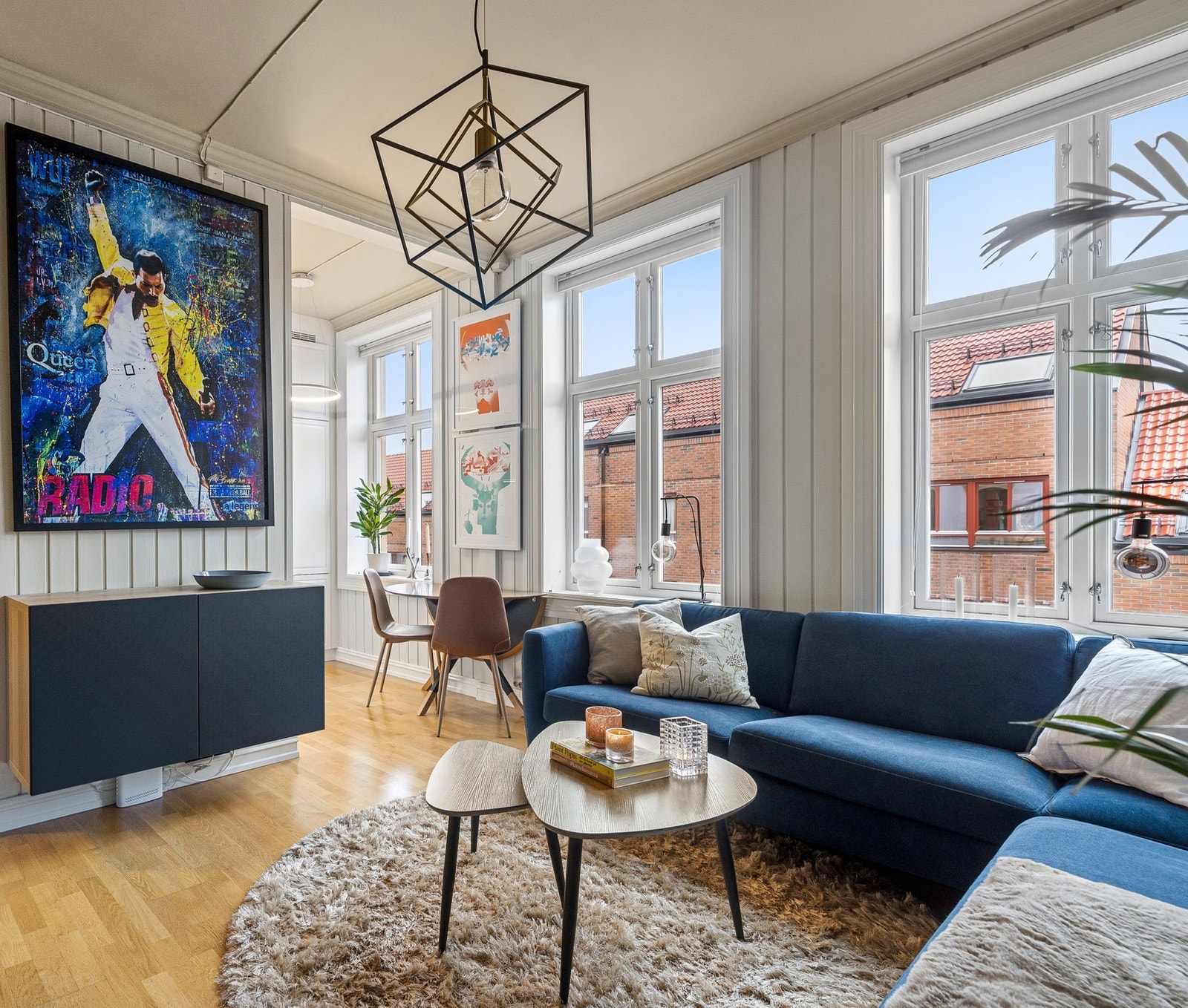 Lys og sjarmerende 2-roms i hyggelig nabolagsidyll. Galleribilde