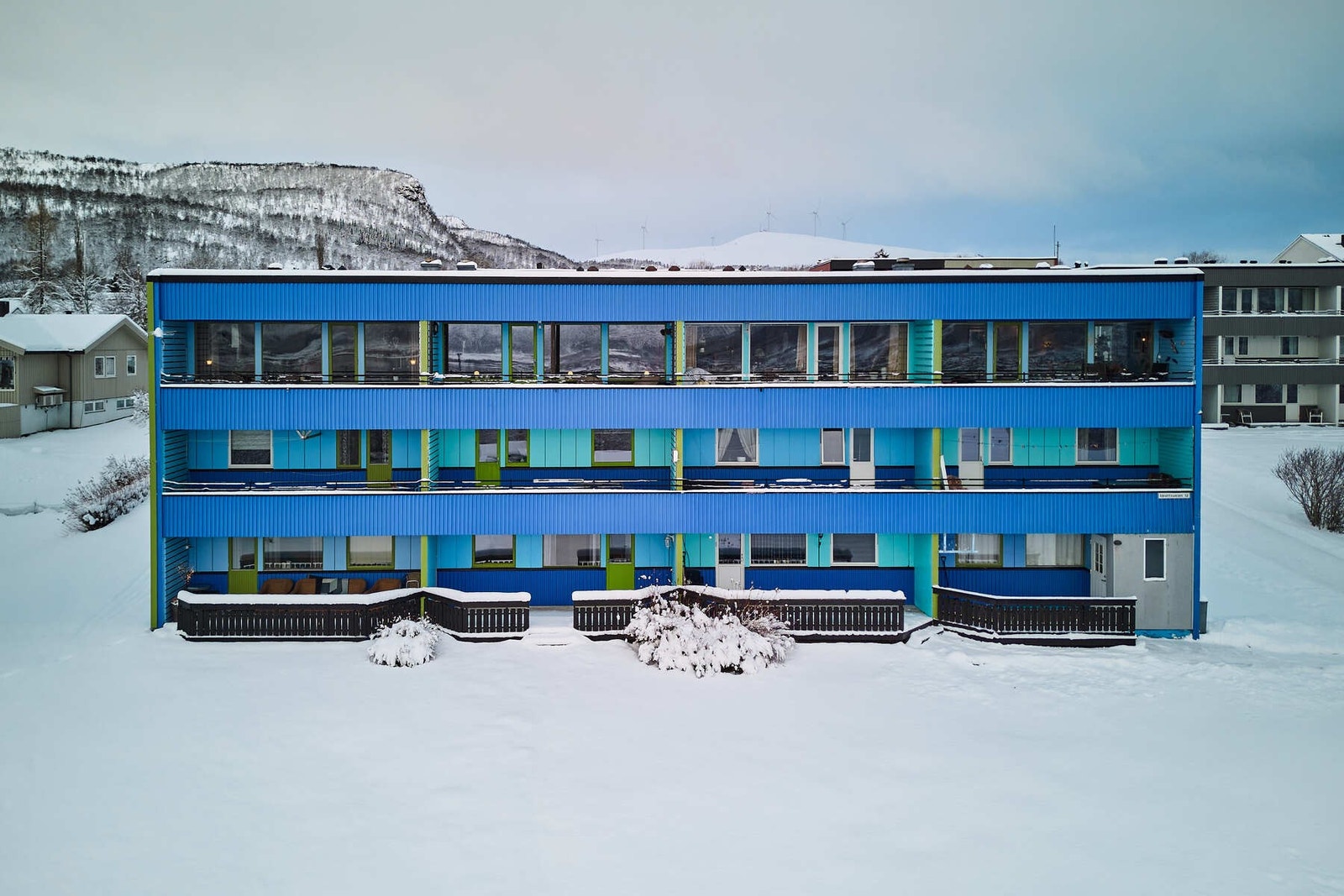 Idrettsveien 12C! Galleribilde