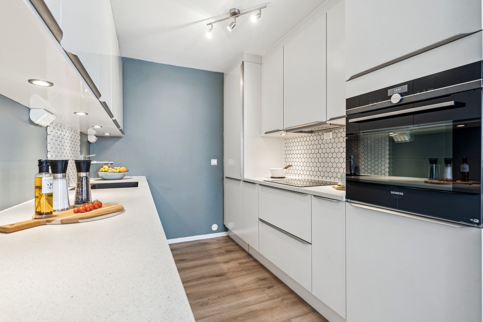 Kjøkkeninnredning fra 2018 (HTH). Galleribilde