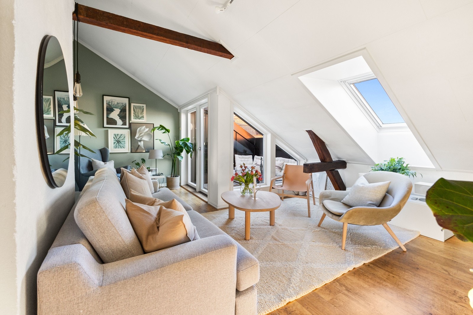 PrivatMegler Stefan Safri ønsker velkommen til Siebkes gate 5 A Galleribilde