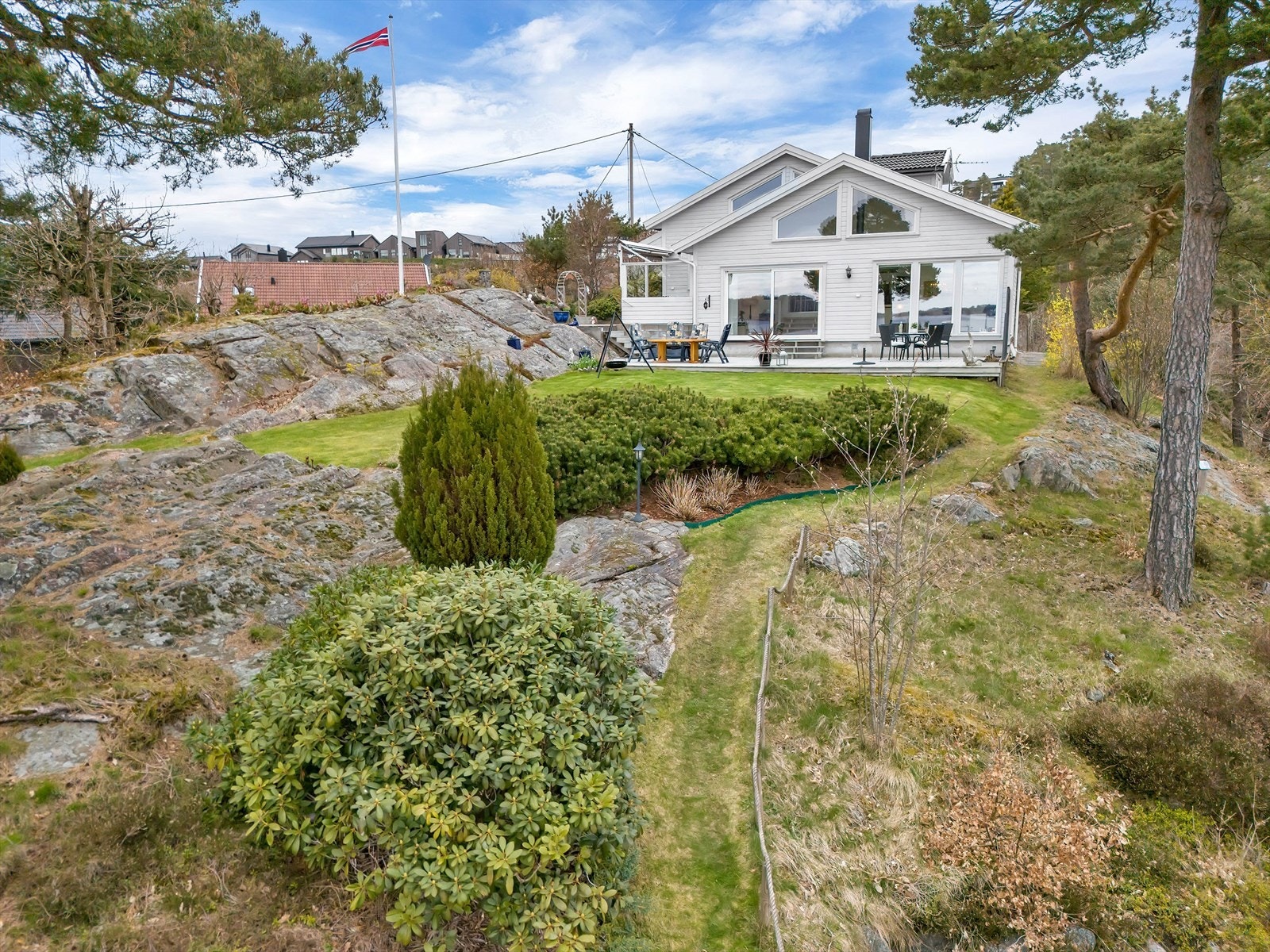 Flott opparbeidet tomt Galleribilde