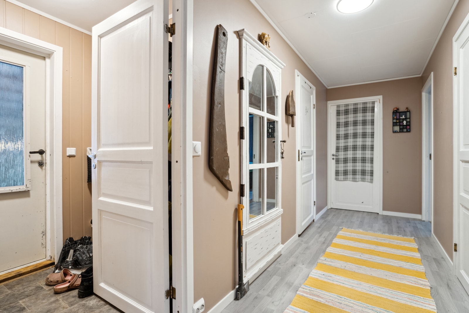 Entre/gang Galleribilde