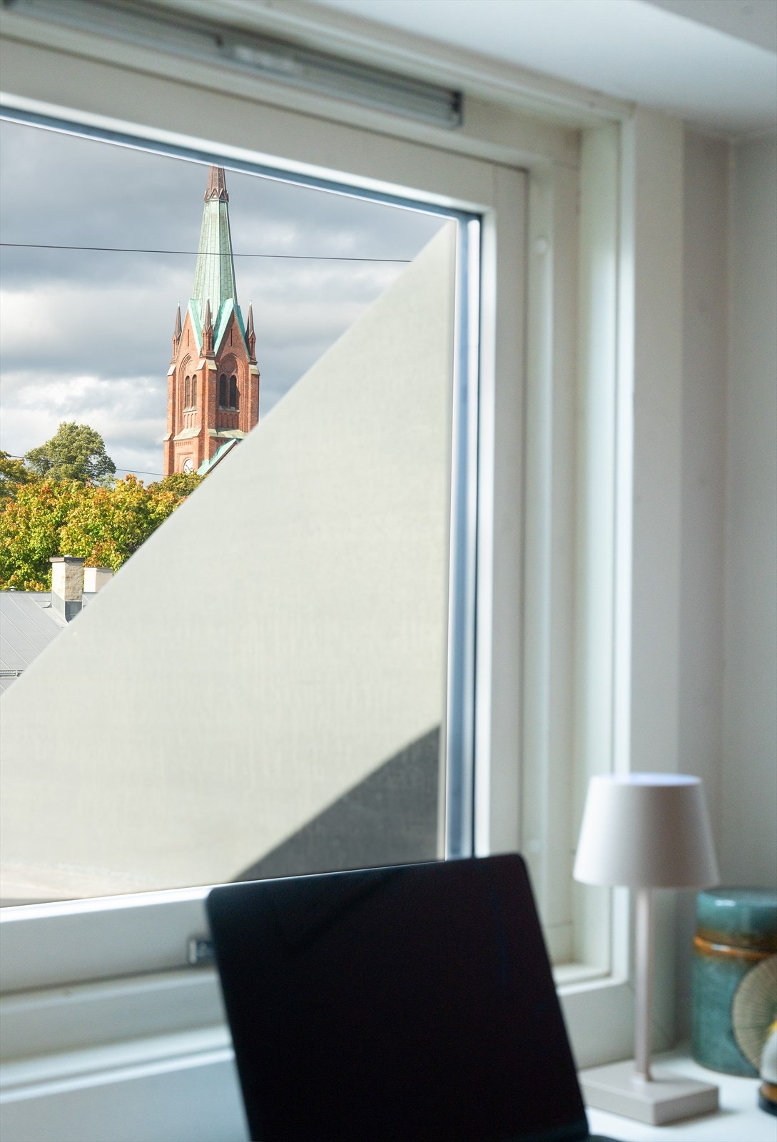 Utsyn mot Uranienborg Kirke også her. Galleribilde