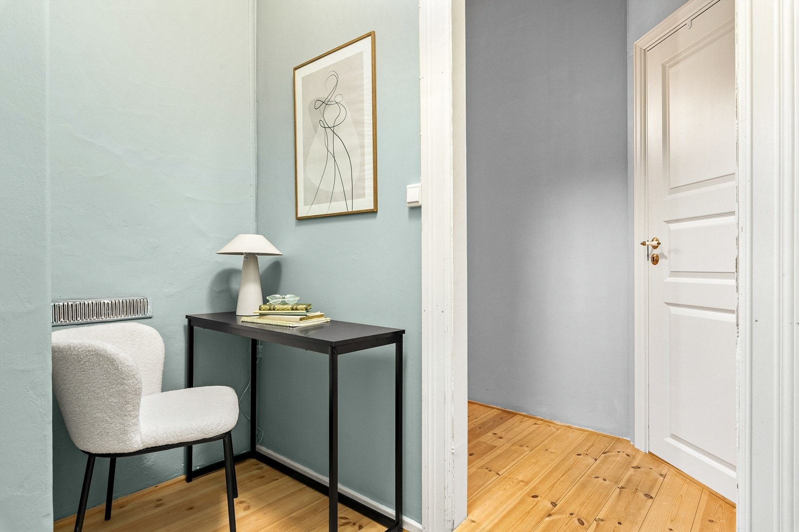 Gang mellom soverommene. Galleribilde