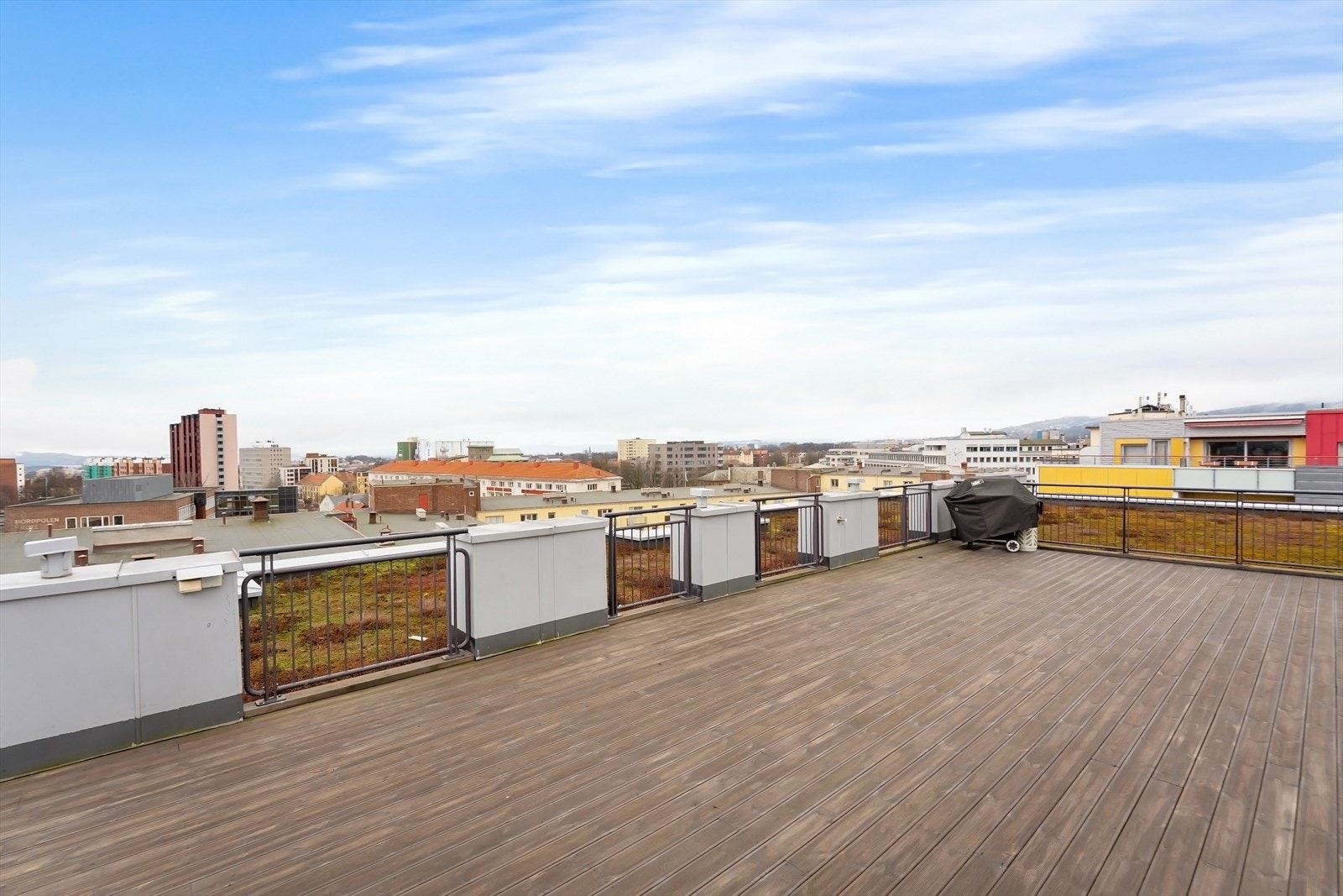 Stor felles takterrasse Galleribilde