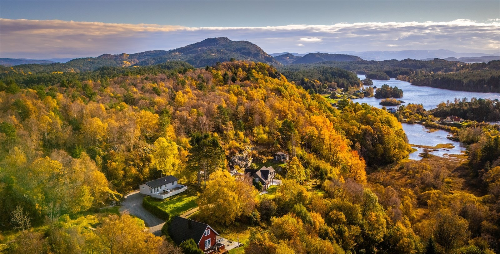 Hjertelig velkommen til visning, husk å meld deg på og ta kontakt for privatvisning! Galleribilde