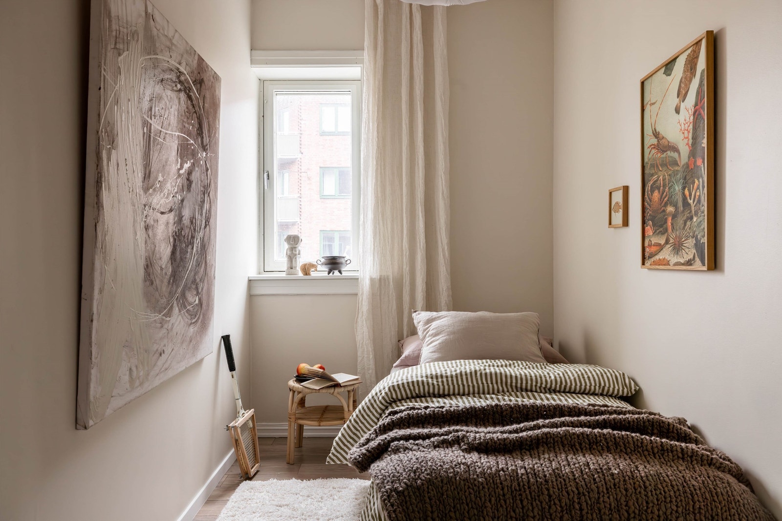 Lyst og koselig soverom. Galleribilde