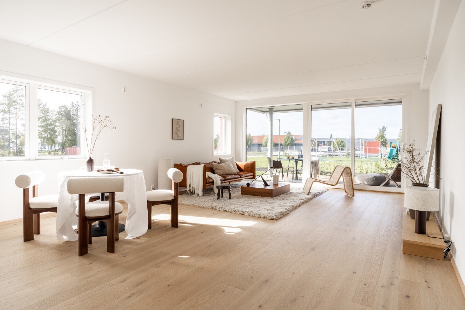 Flytt rett inn i din nye leilighet på Jessheim med kort vei til matbutikker, Jessheim sentrum og Oslo. Galleribilde