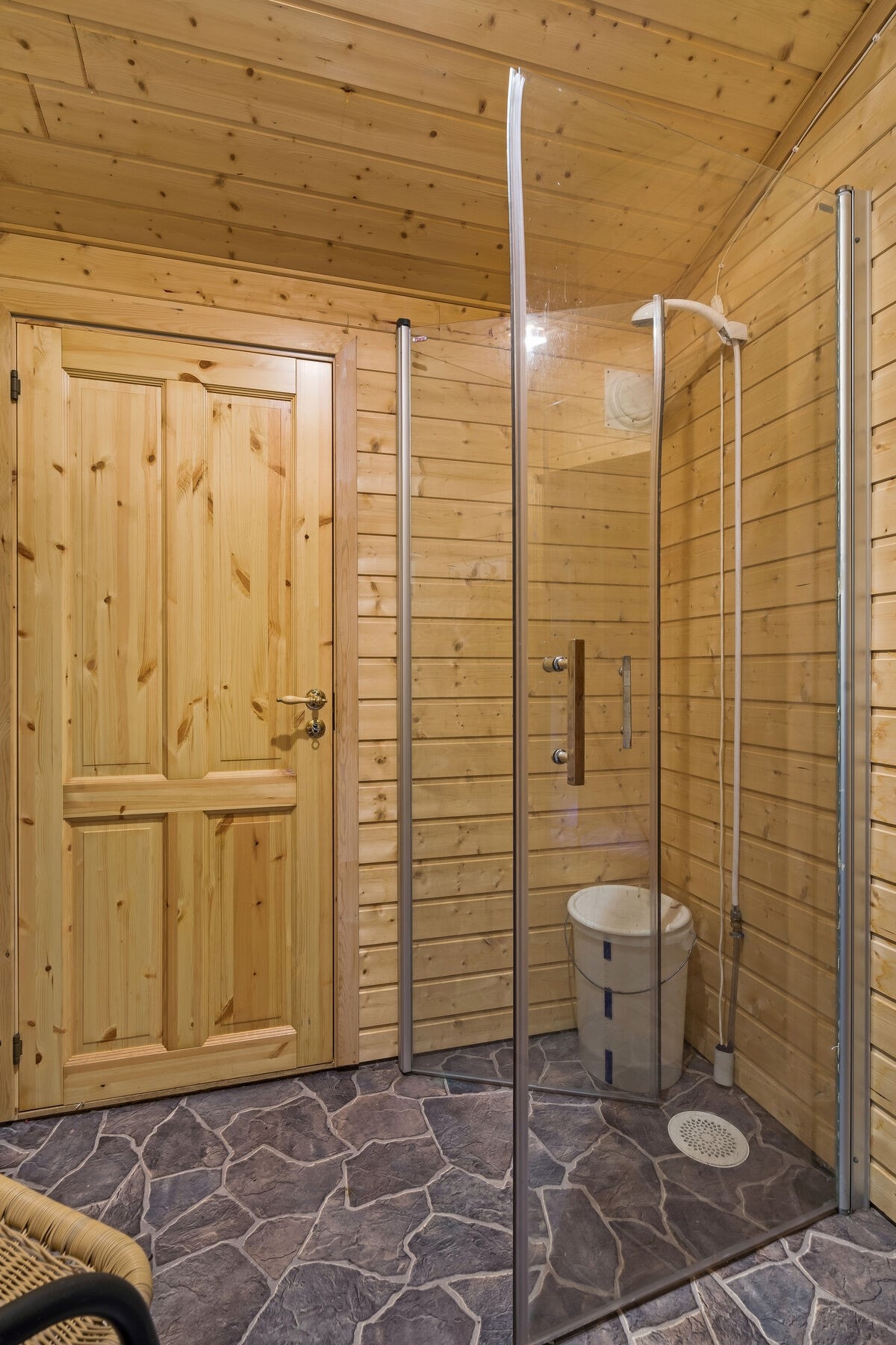 Bad/dusj/stellerom. Galleribilde