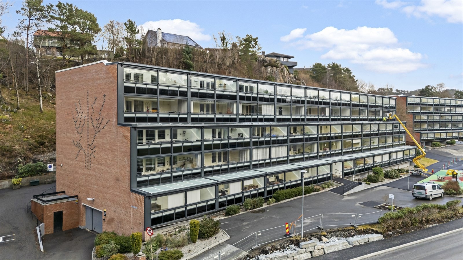 Dette er en stilren og praktisk 2-roms, med sentral beliggenhet i Bergen vest. Kort vei til både Vestanten storsenter og sentrum Galleribilde