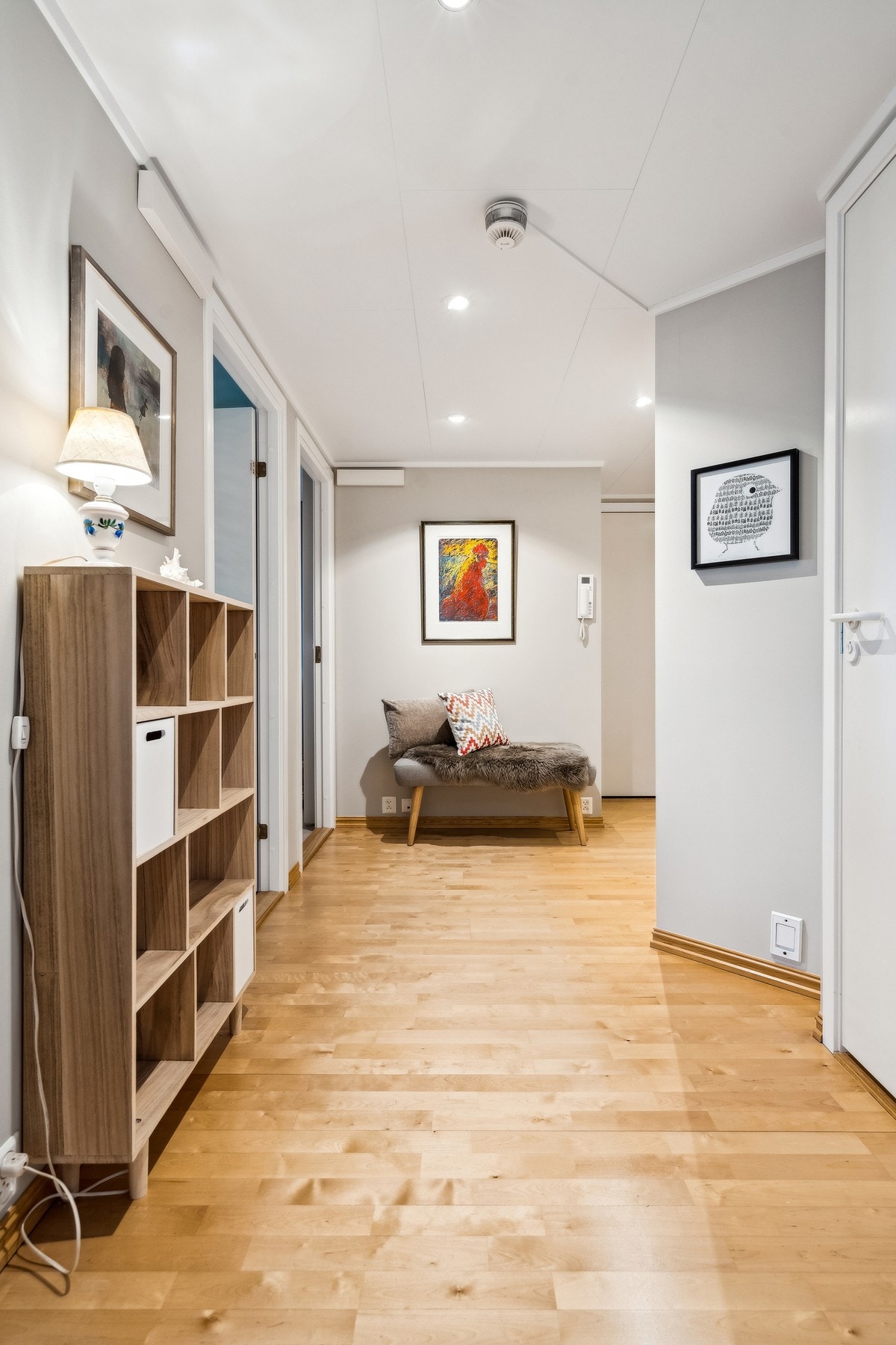 Hyggelig entré med plass for møblering Galleribilde