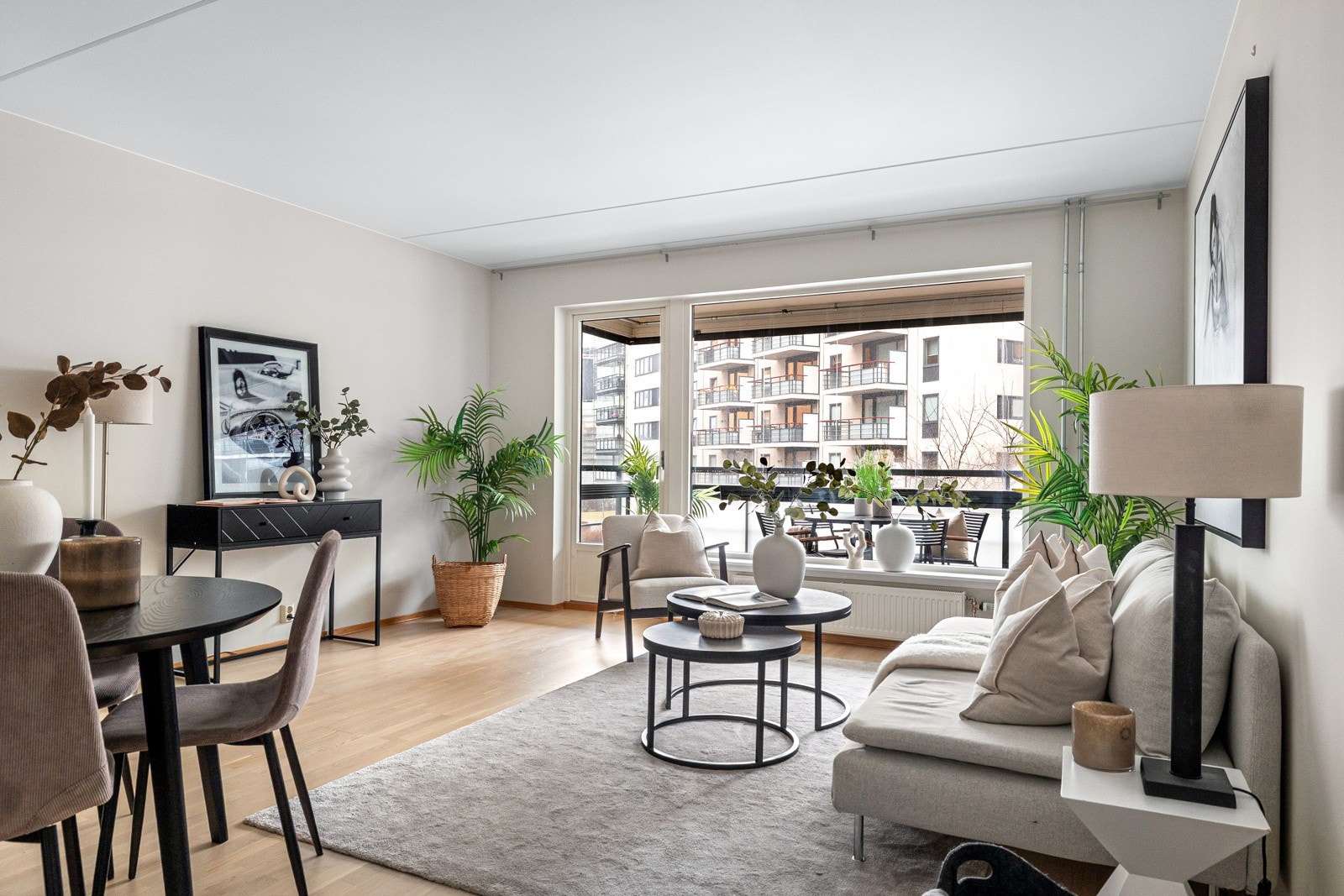 Velkommen til Messepromenaden 3 - Presentert av Jørgen Ek v. Privatmegleren Dyve og Partnere. Galleribilde