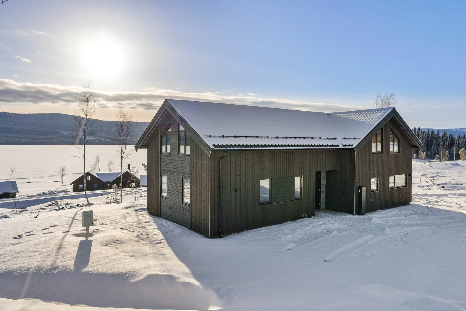Dette er fritidsboligen for deg som ønsker en moderne og komfortabel hytte i et av Liernes mest attraktive områder Galleribilde
