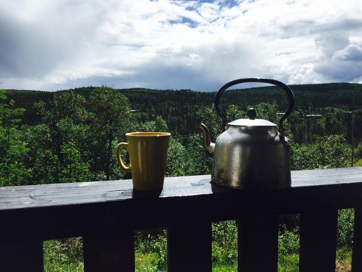 Kaffekos ute hører med på de fine dagene Galleribilde