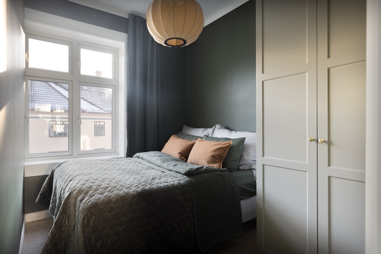 Hovedsoverommet er av god størrelse. Galleribilde