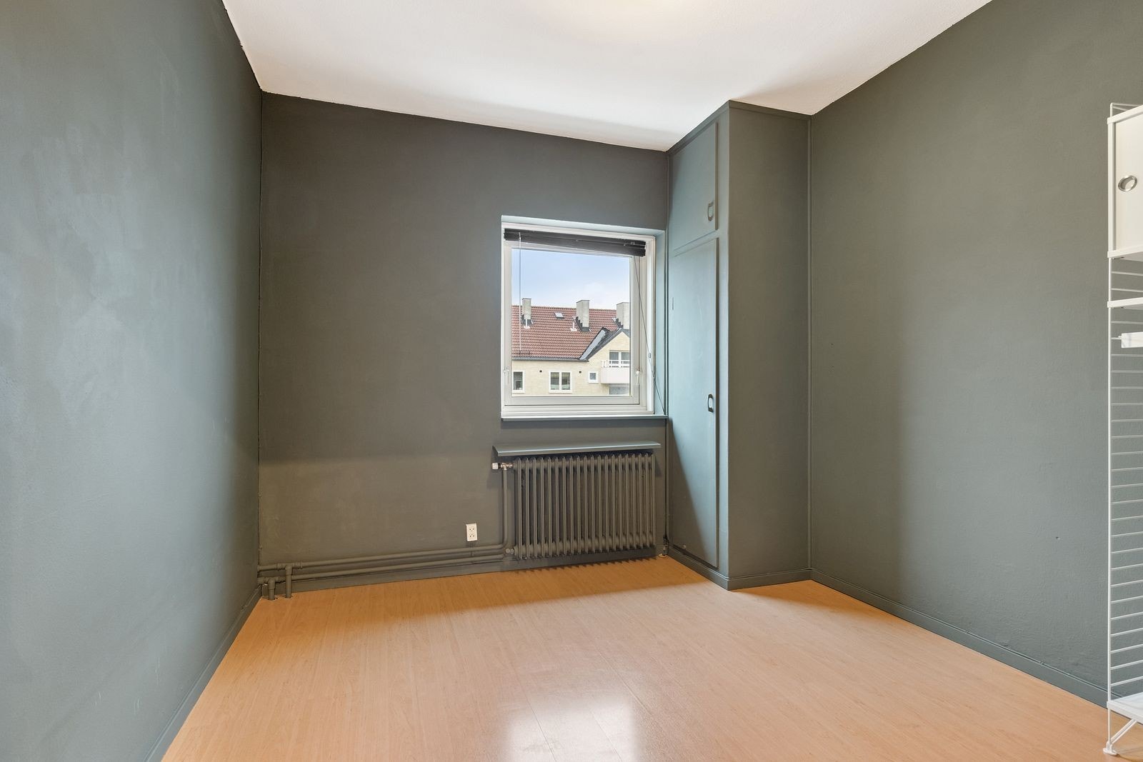 Soverom 2 - Romslig med innebygd skapplass Galleribilde