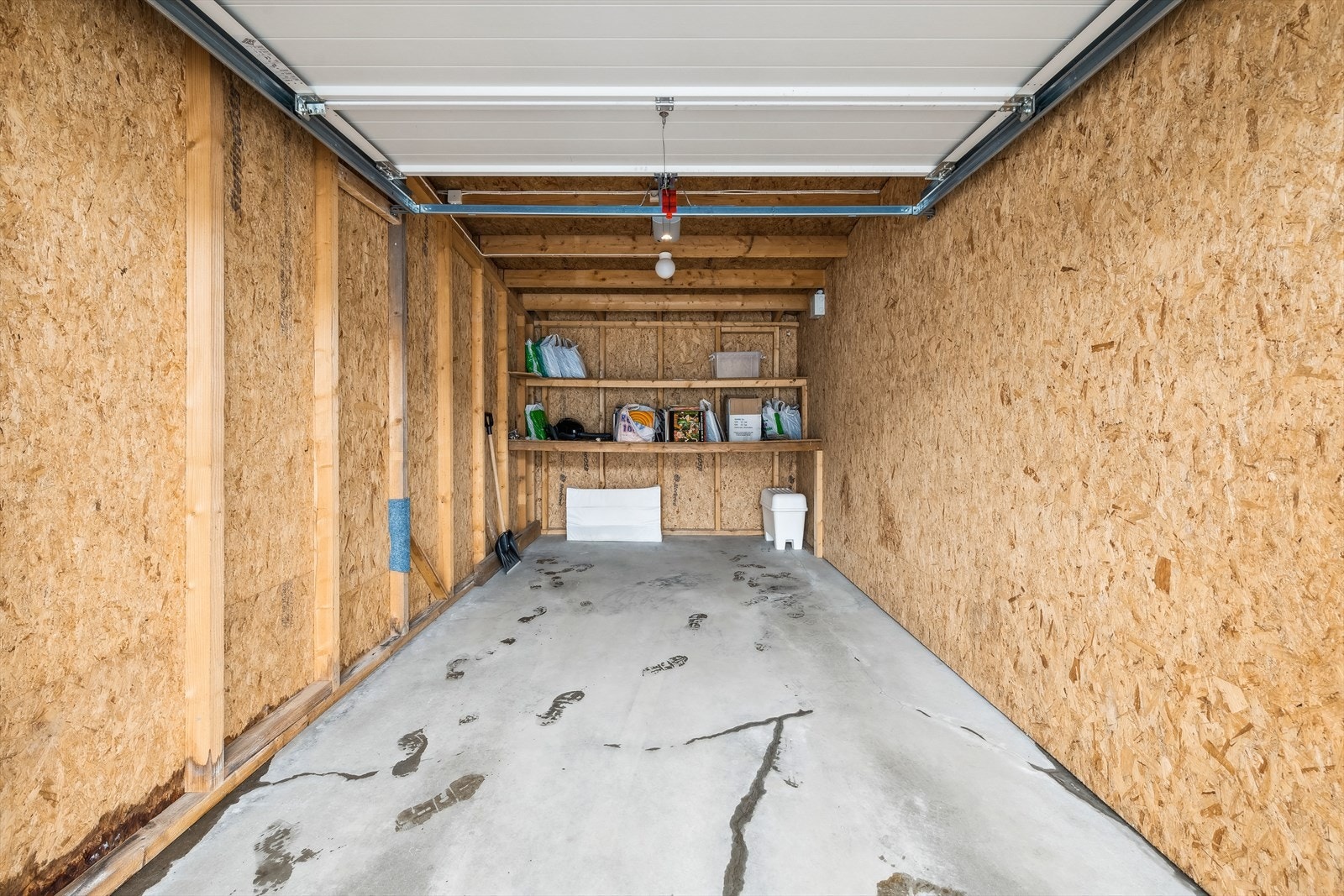 Innvendig garasje Galleribilde