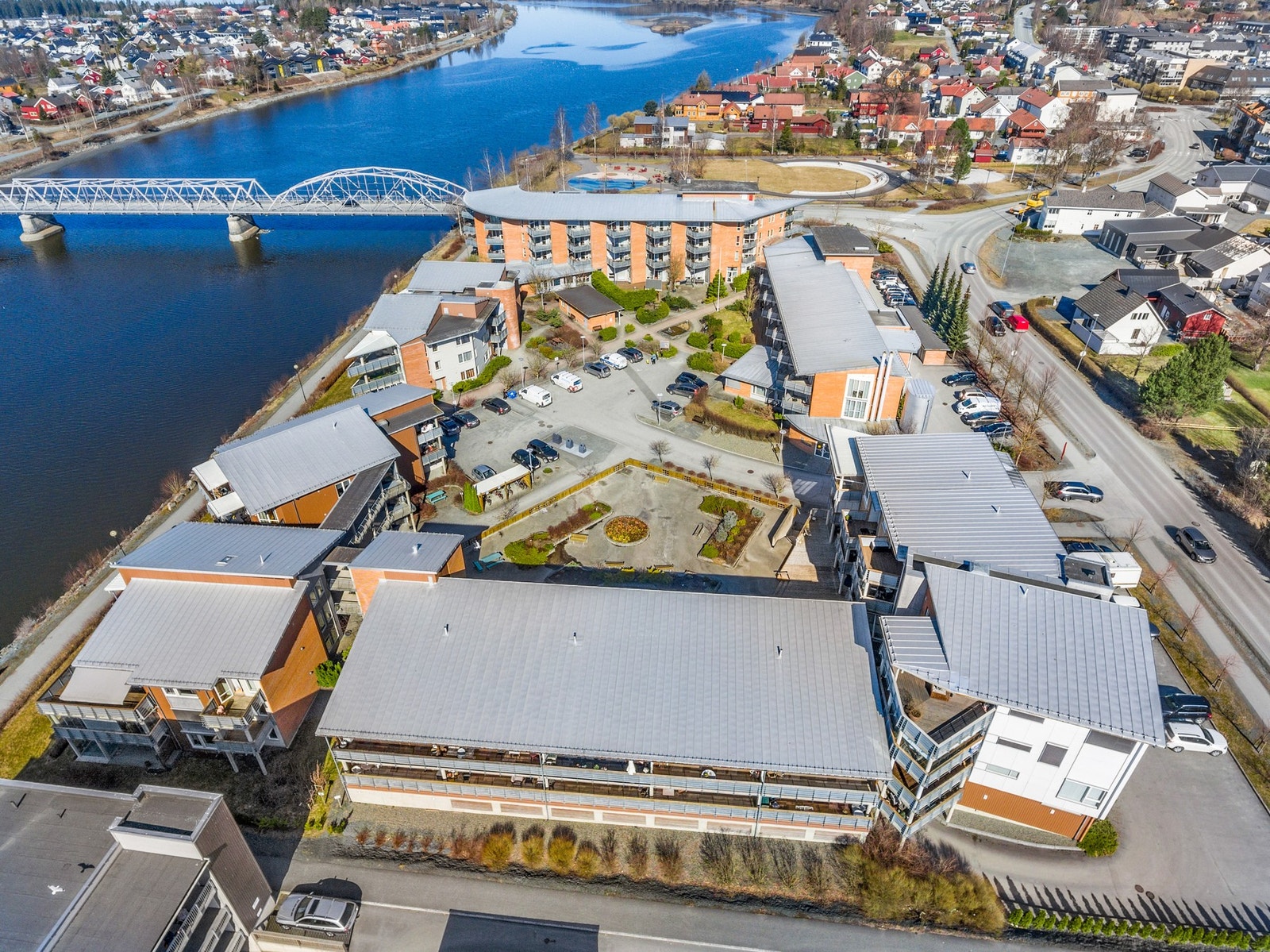 Fasader. Galleribilde