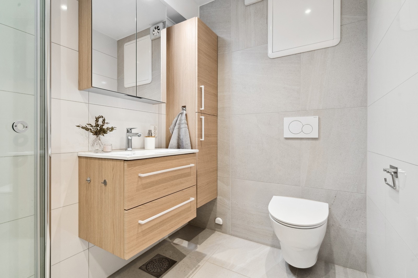 Dette er en skjønn 3-roms sentralt på Ila, med vaskerom og bad fra 2021. Galleribilde