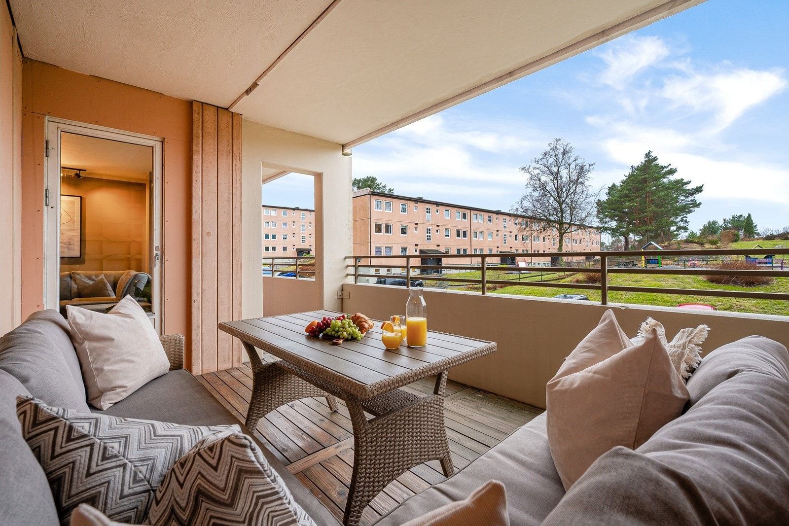 - En innbydende 2-roms med solrik balkong, heisadkomst og en svært sentral beliggenhet - Galleribilde