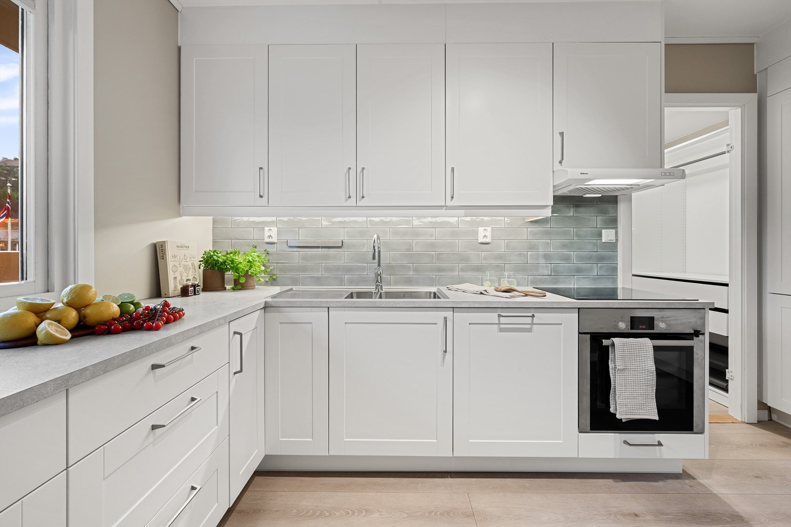 - Merk den takhøye innredningen som sørger for et sømløst uttrykk - Galleribilde