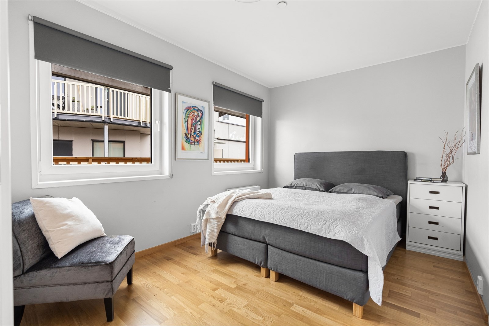 Det andre soverommet fungerer ypperlig som barnerom eller gjesteværelse. Galleribilde