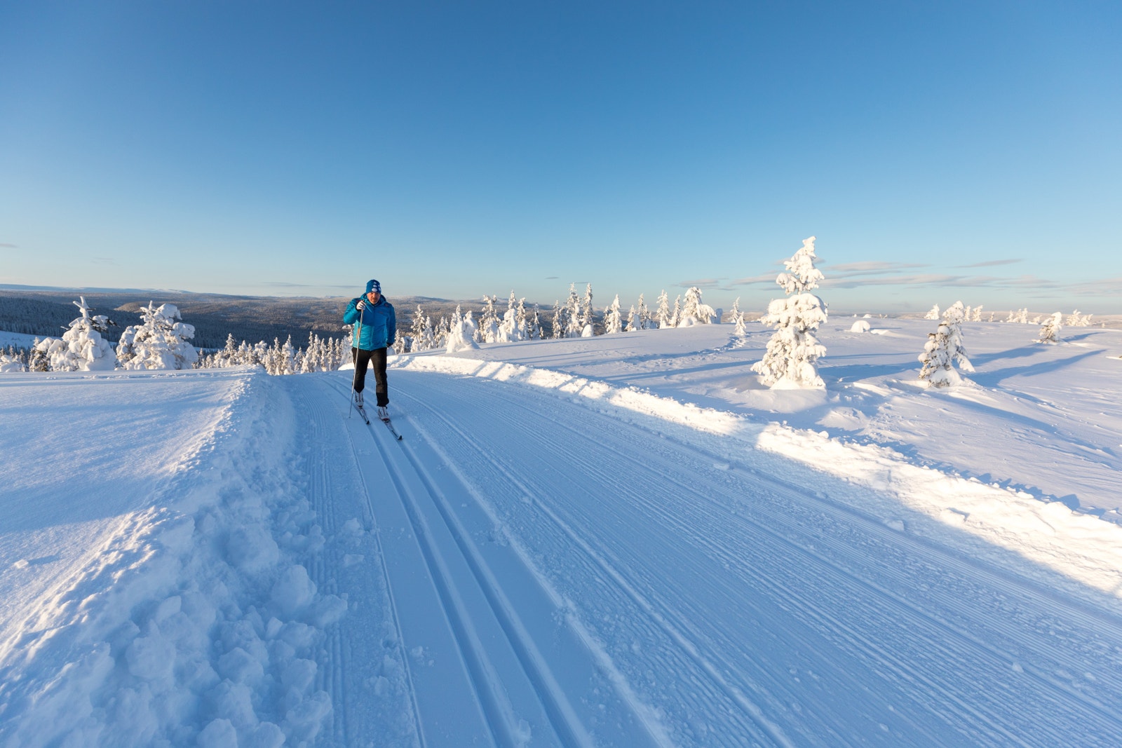 120 km langrennsløyper i ulike sløyfer direkte ut fra hytta.
54 km over til Lillehammer i Birkenløypa. Galleribilde