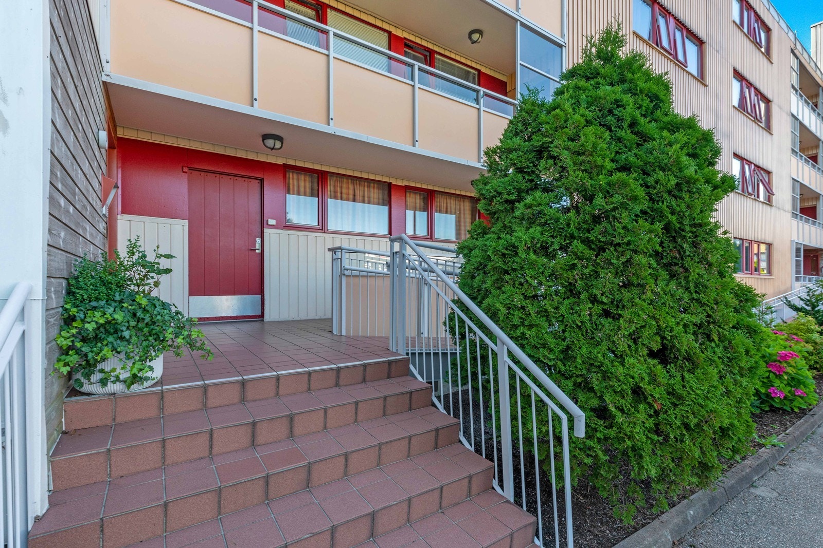 Inngangsparti Galleribilde