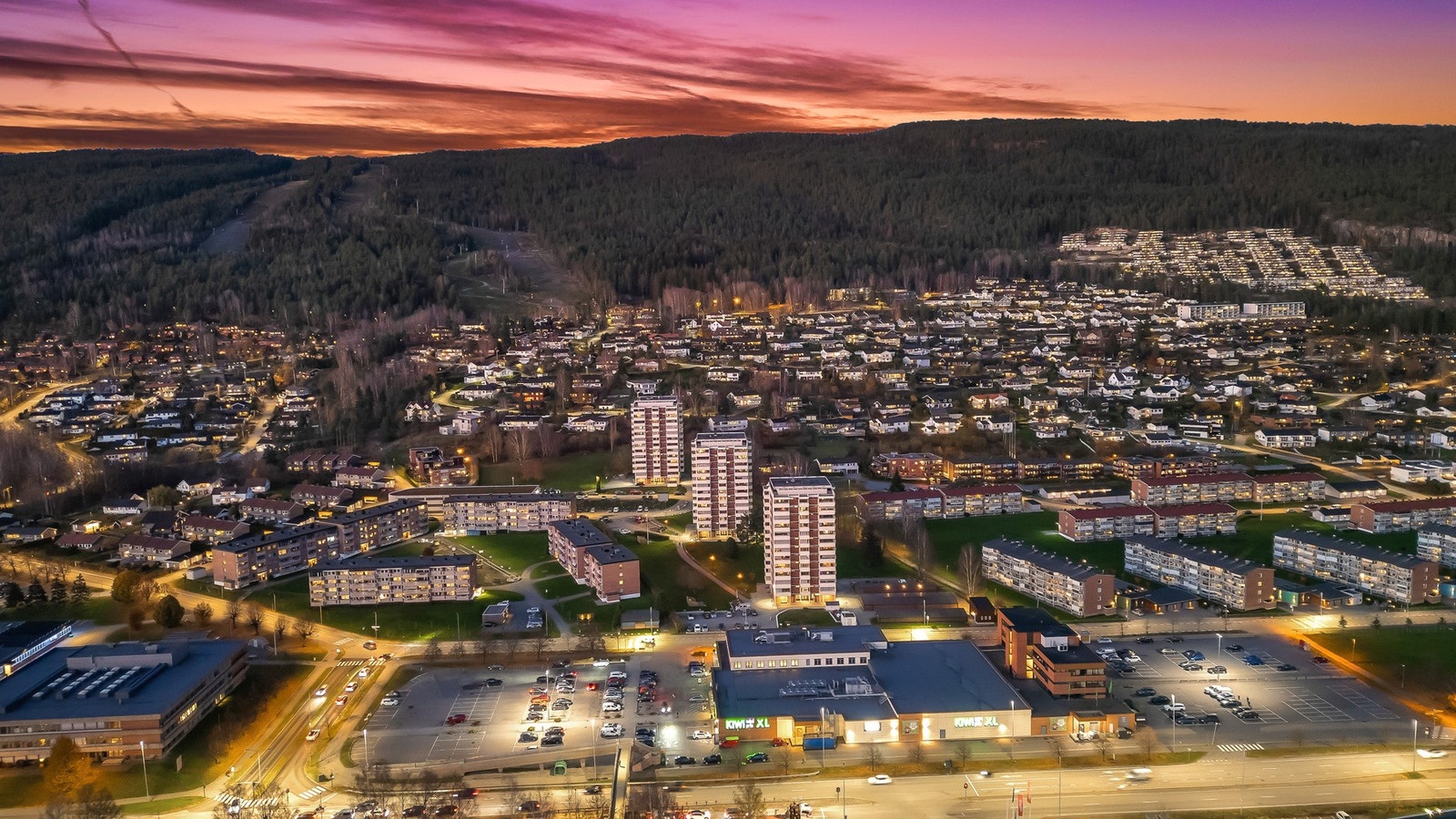 Det er bl.a. kort avstand til Kiwi XL og Skimore Drammen Galleribilde