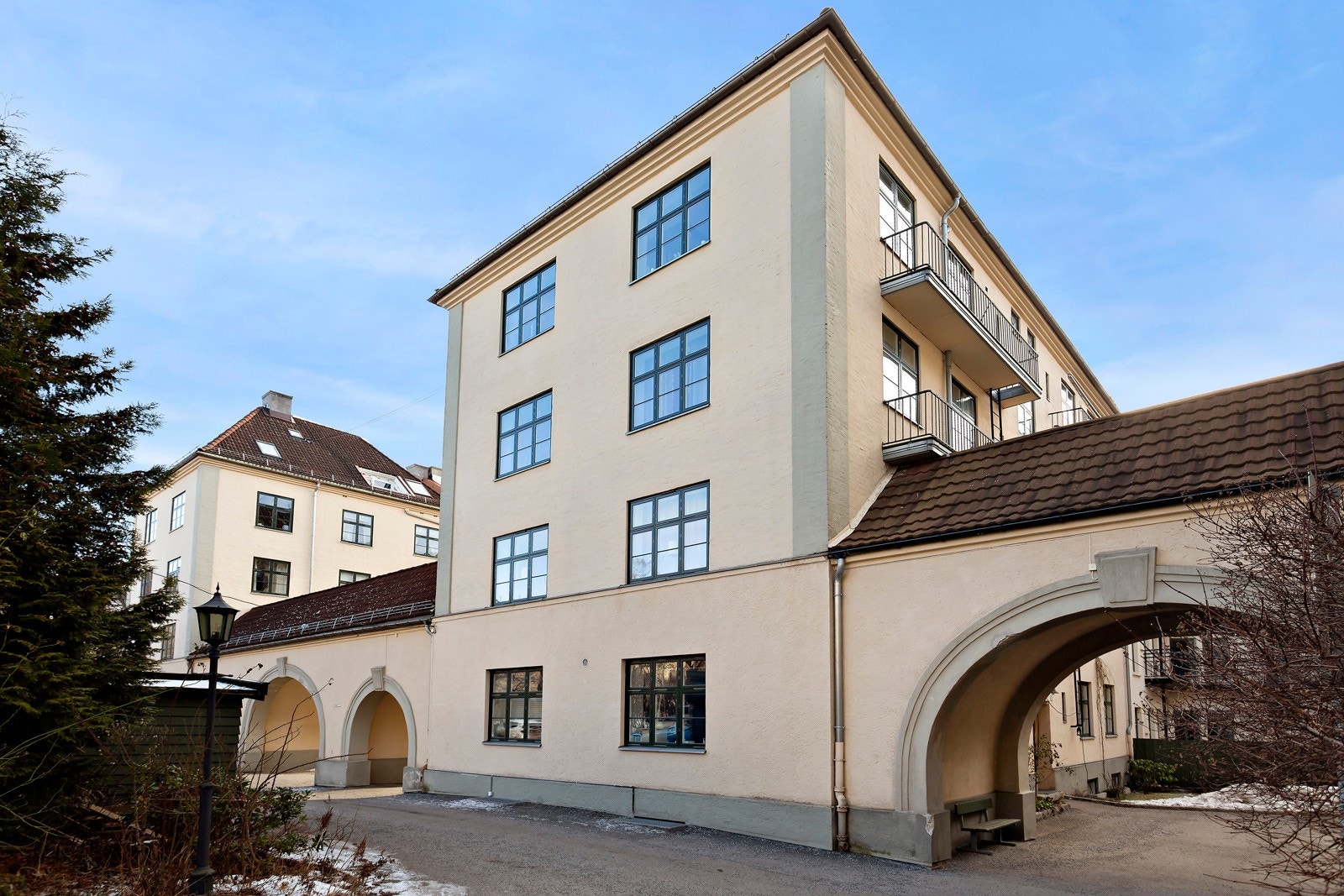 Italiagården er den nest største av Torshovgårdene. Galleribilde