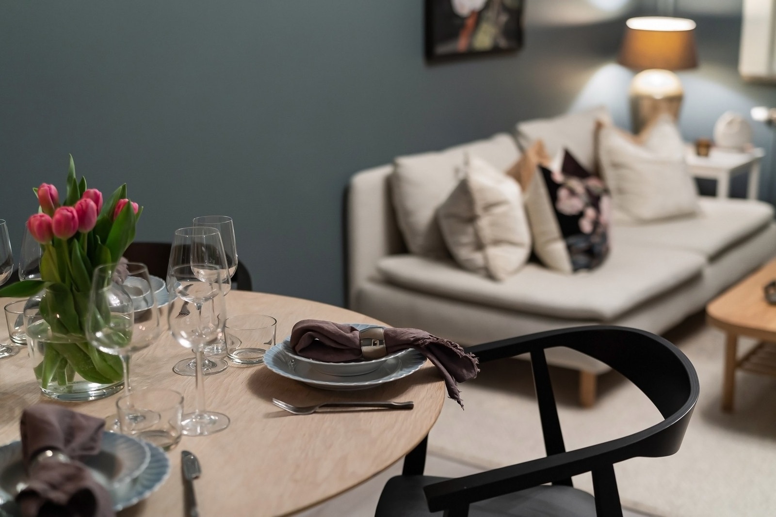 Fra stuen tar vi turen videre inn på kjøkkenet og til øvrige rom. Galleribilde