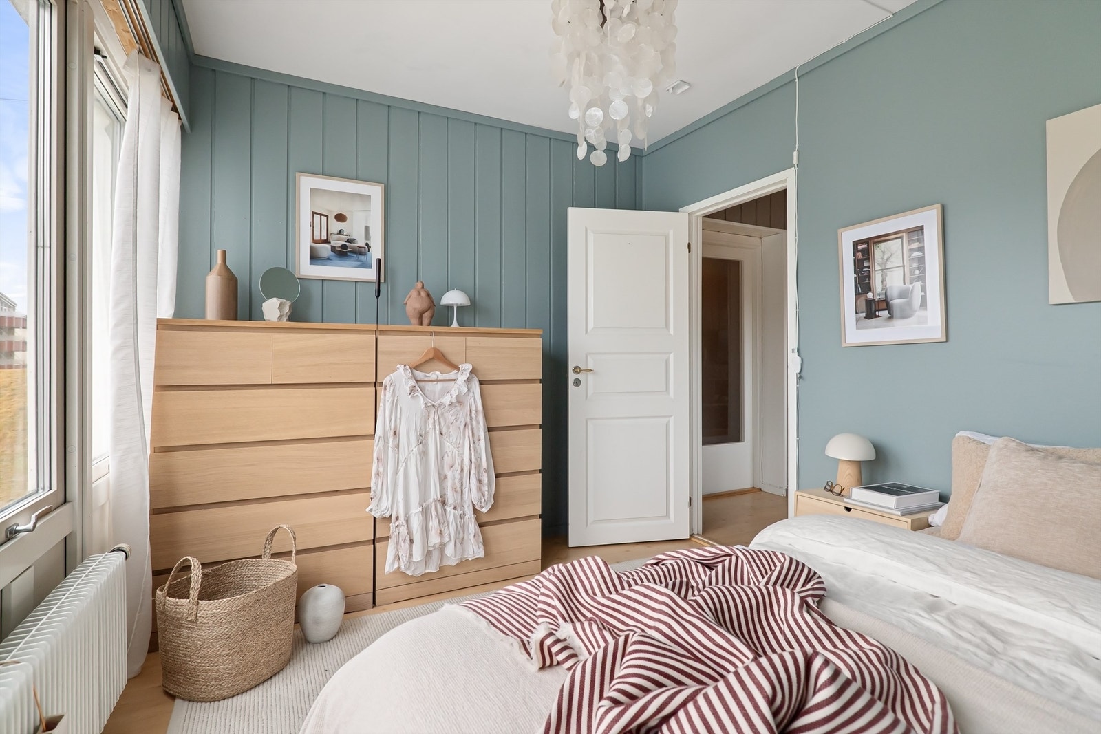 Du har også plass til en garderobeløsning. Galleribilde