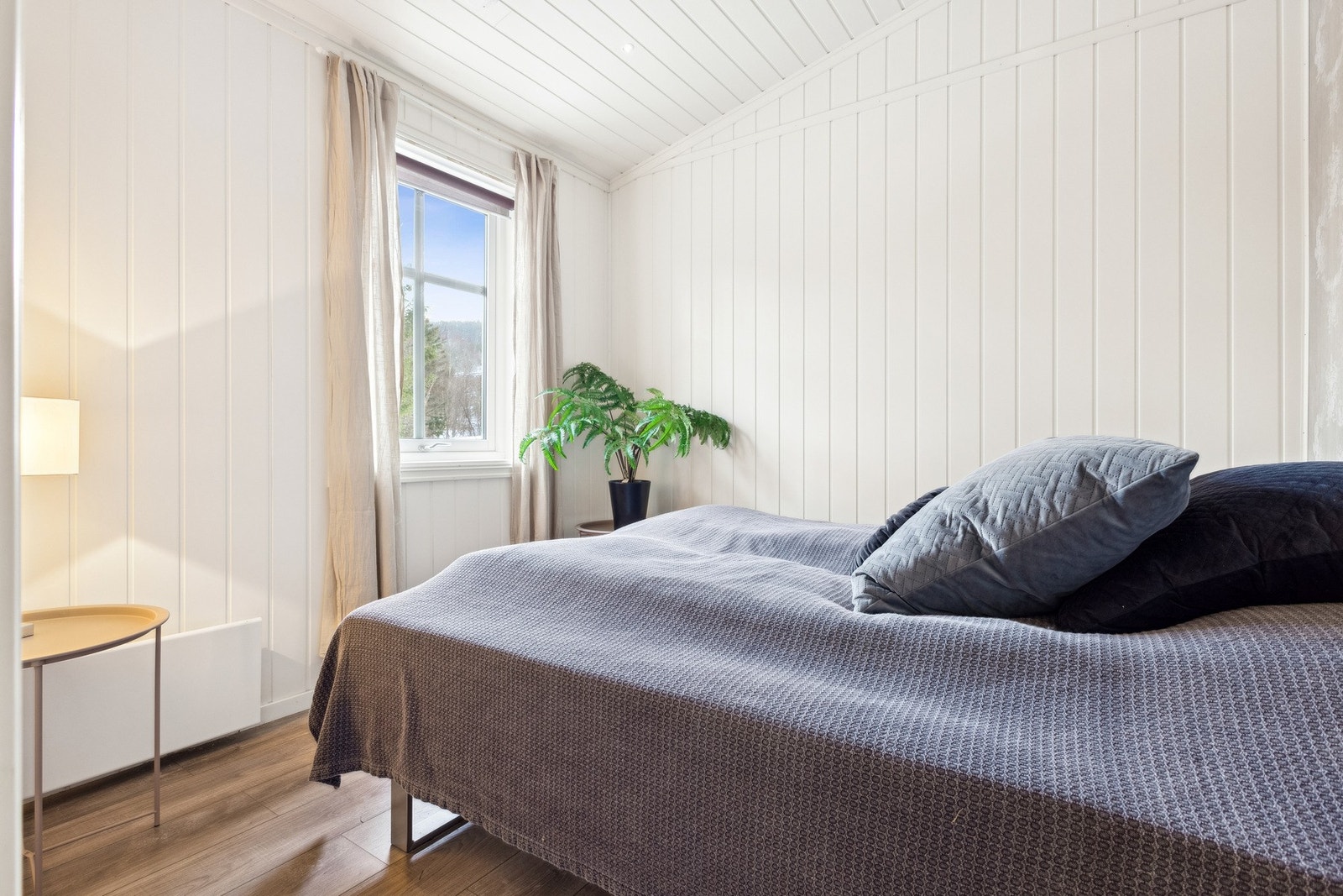 Soverom. Galleribilde