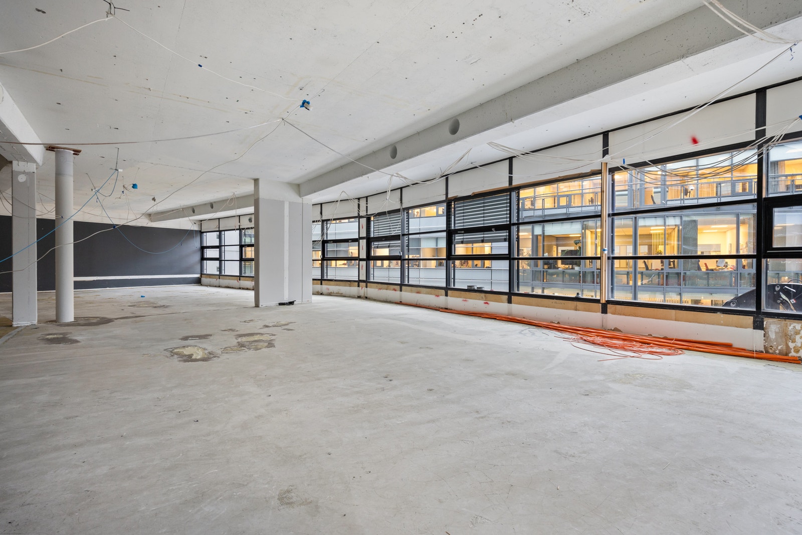 Spennende mulighet på Ullevaal - Rålokalet som står klart for å tilpasses ny leietakers ønske og behov. Galleribilde