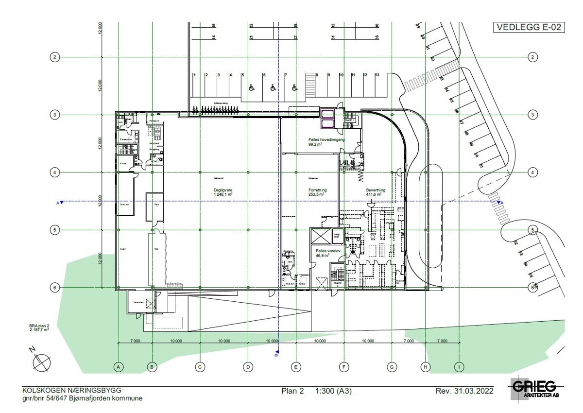 Plan 2. Bygget vil huse trafikkgenererende leietakere. Det er tilrettelagt for enkel adkomst og det er god parkeringsdekning. Galleribilde