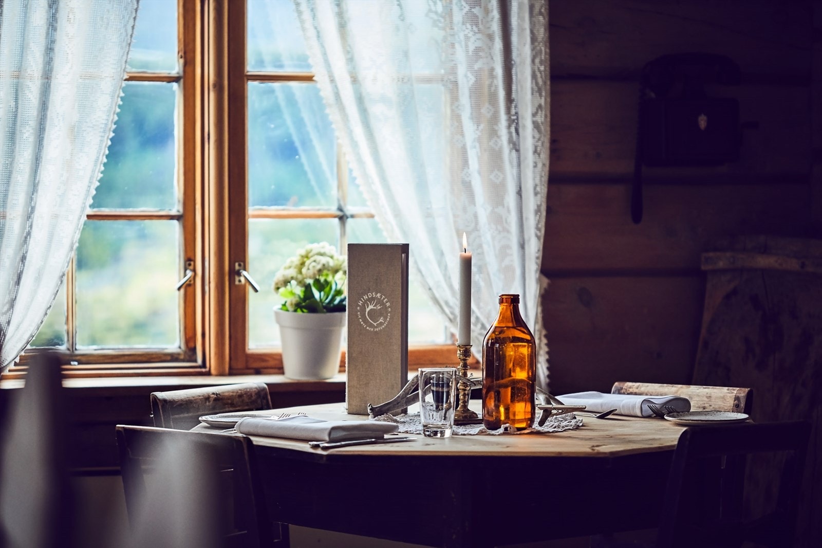 Her kan fjellentusiasten nyte en bedre frokost før fjellet kaller Galleribilde