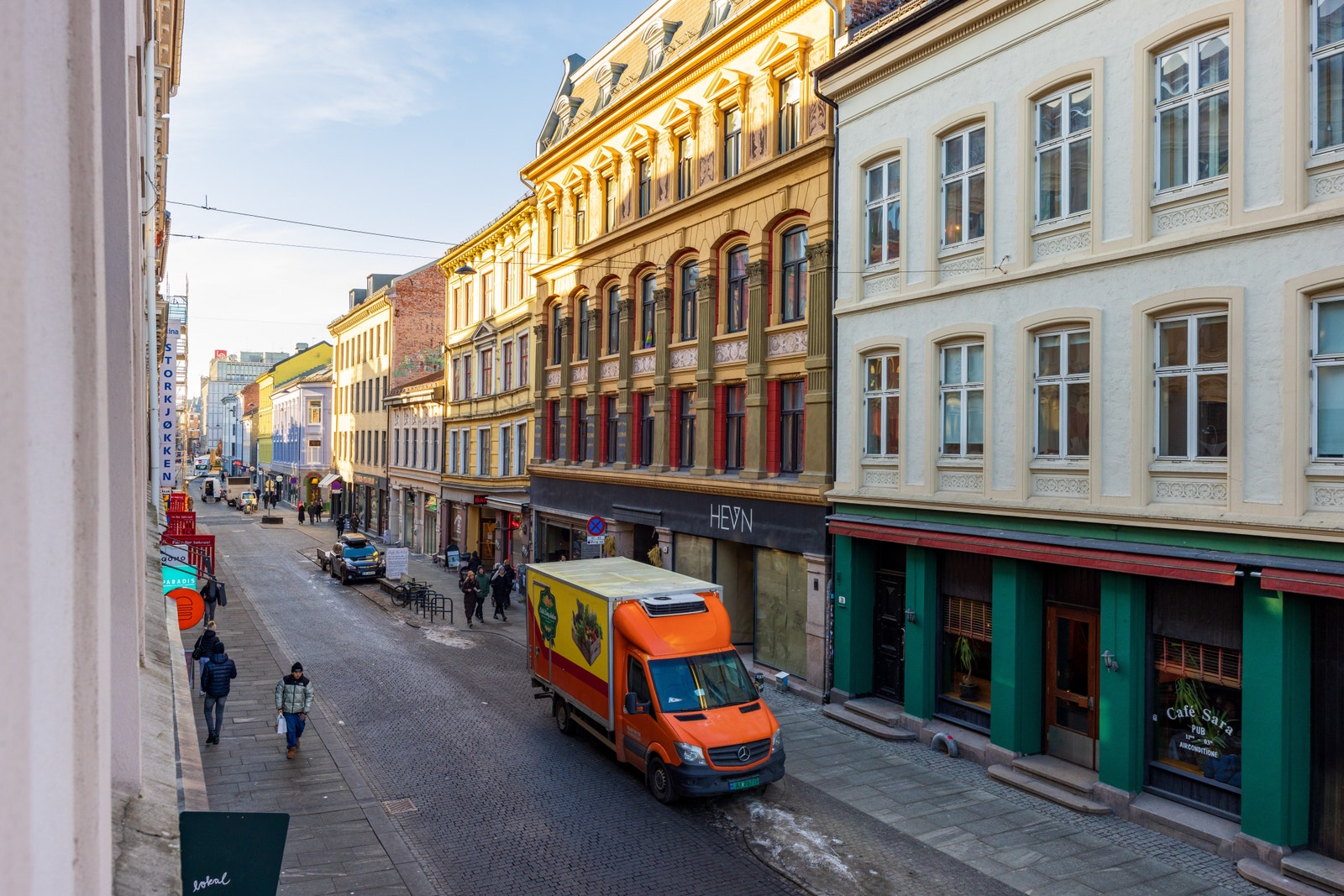 Utsikt fra kontoret Galleribilde