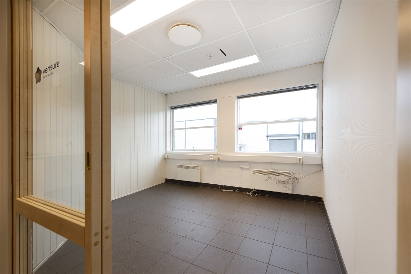 _ROY1003.jpg Galleribilde