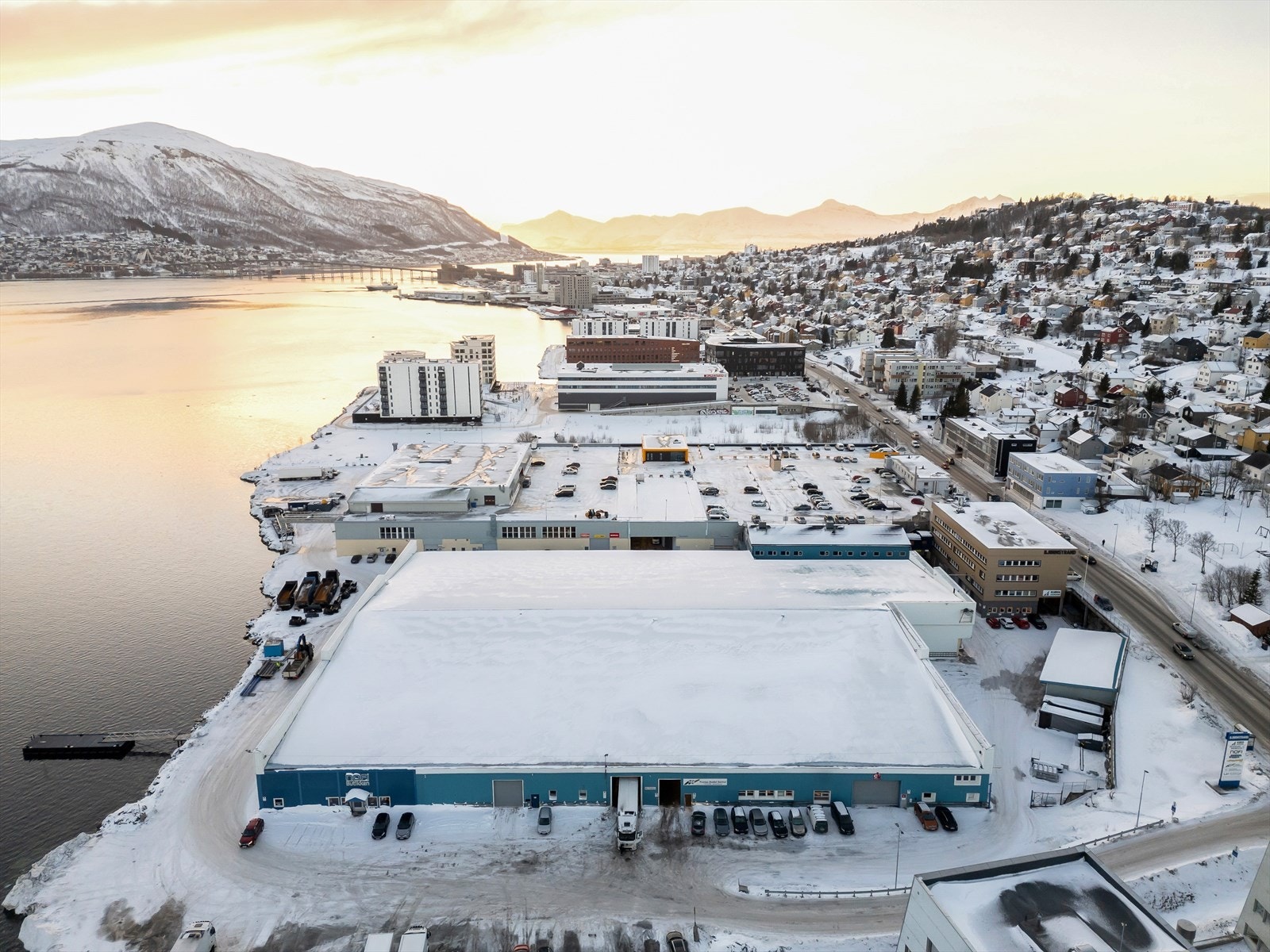Stort område, 2 adkomstveier fra Stakkevollvegen Galleribilde