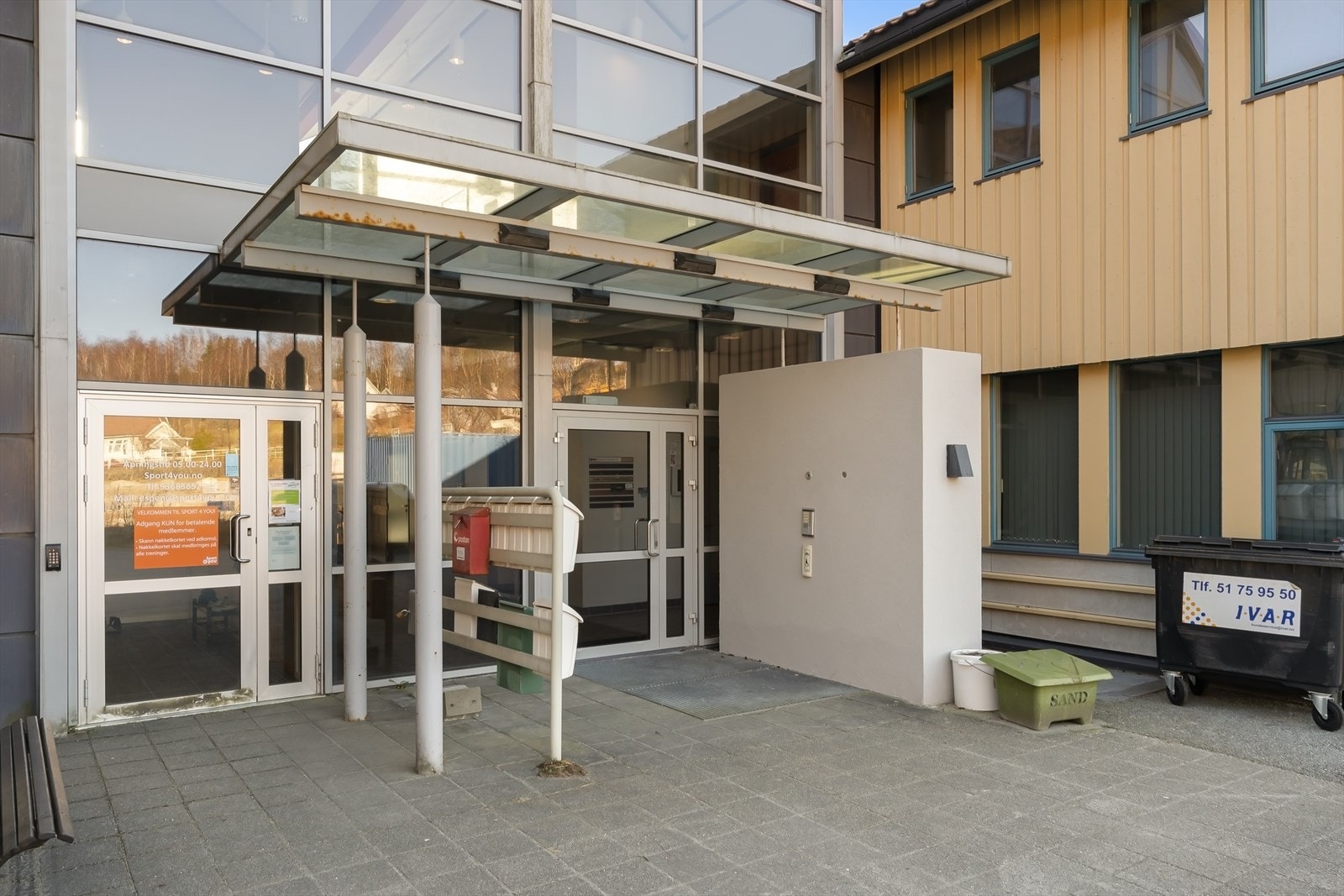 Foto-BE-144.jpg Galleribilde