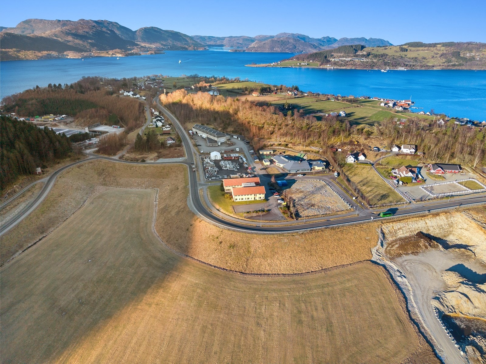 Foto-BE-10.jpg Galleribilde