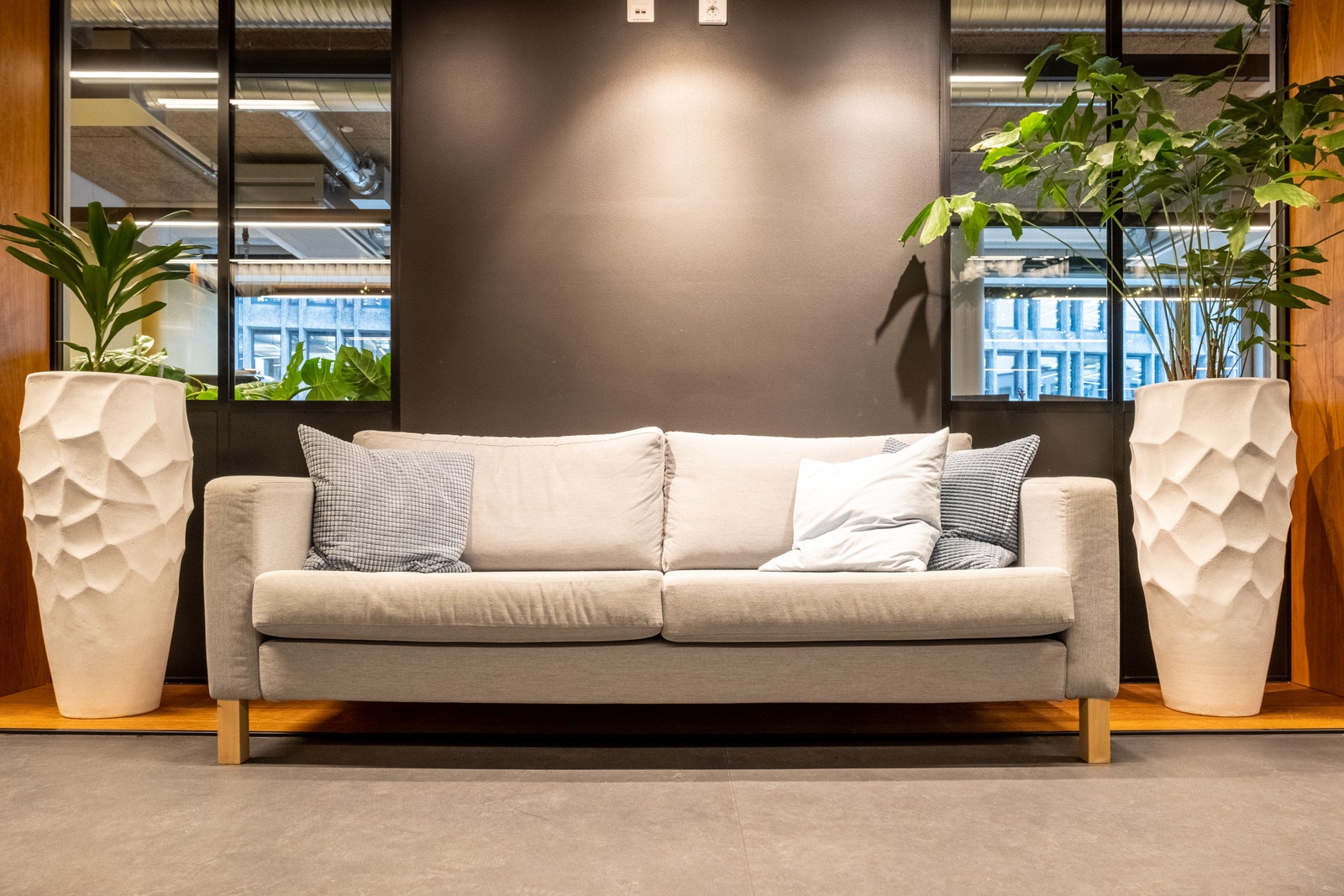 Sitteområder i fellesarealene man kan slenge seg ned i. Galleribilde