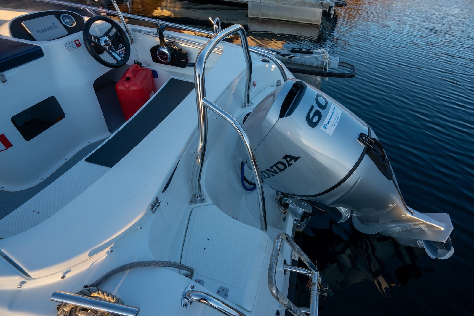 Flott båt som kan medfølge i handelen! Galleribilde