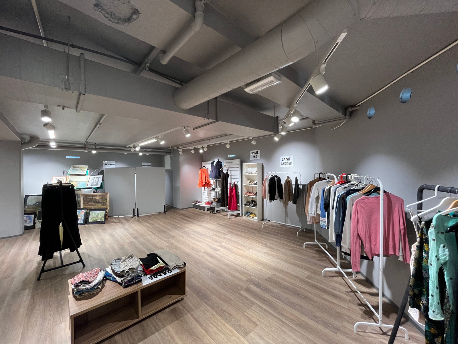 Ser du etter store eller små lokaler, her kan det tilpasses ditt behov! Galleribilde