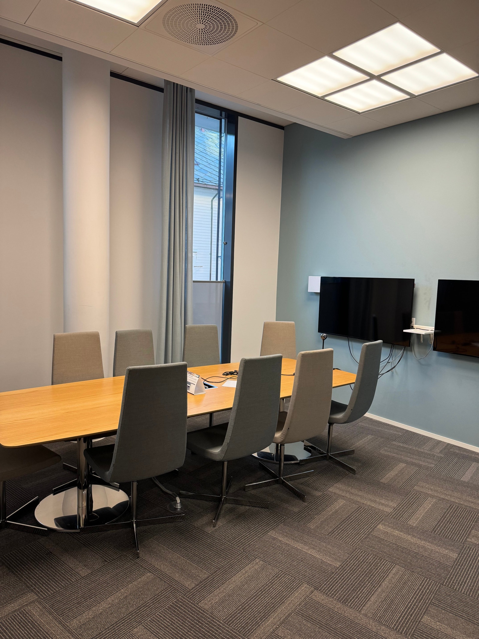 Møteorm Galleribilde