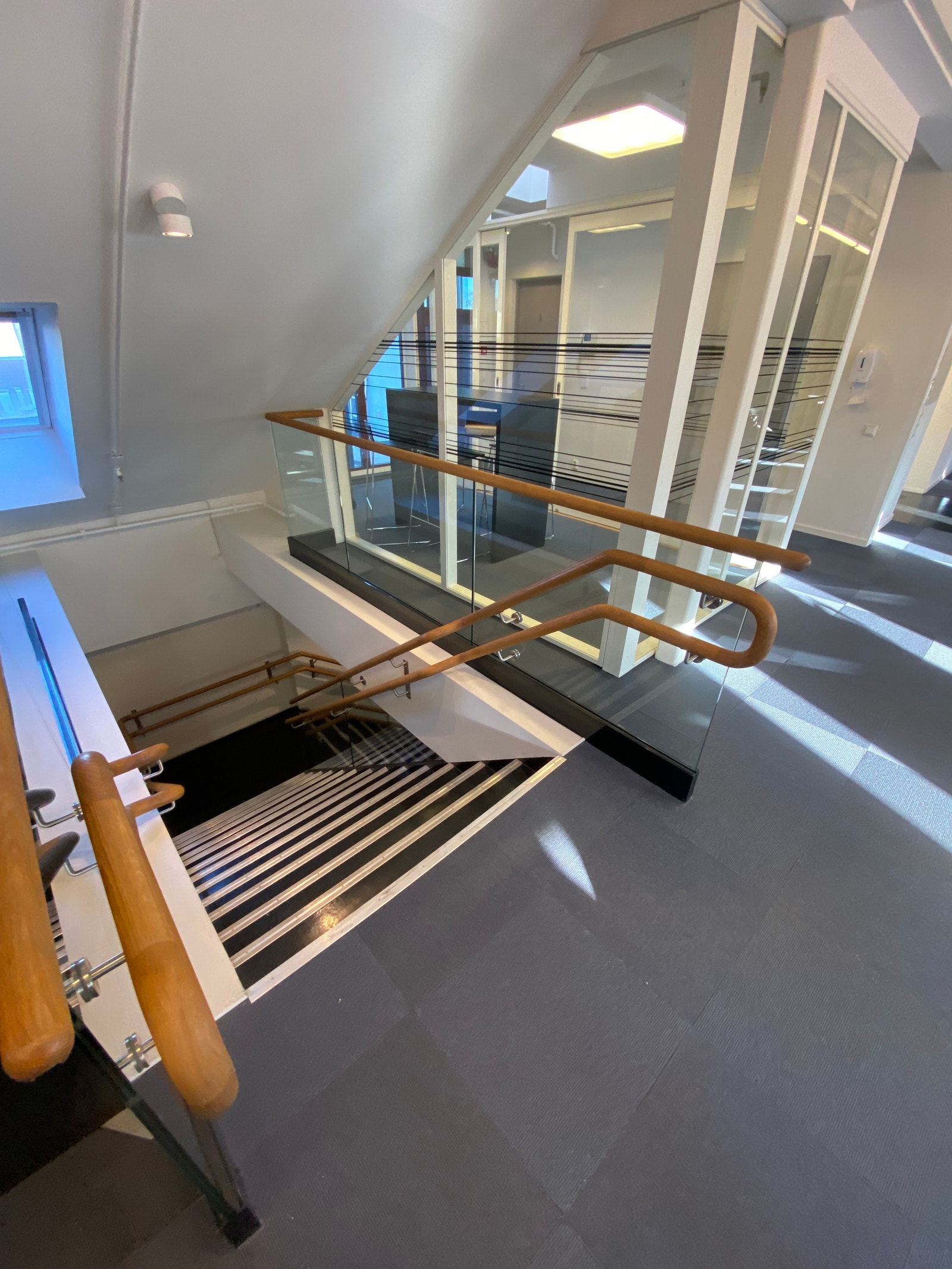 Trapp ned til 5.etg Galleribilde